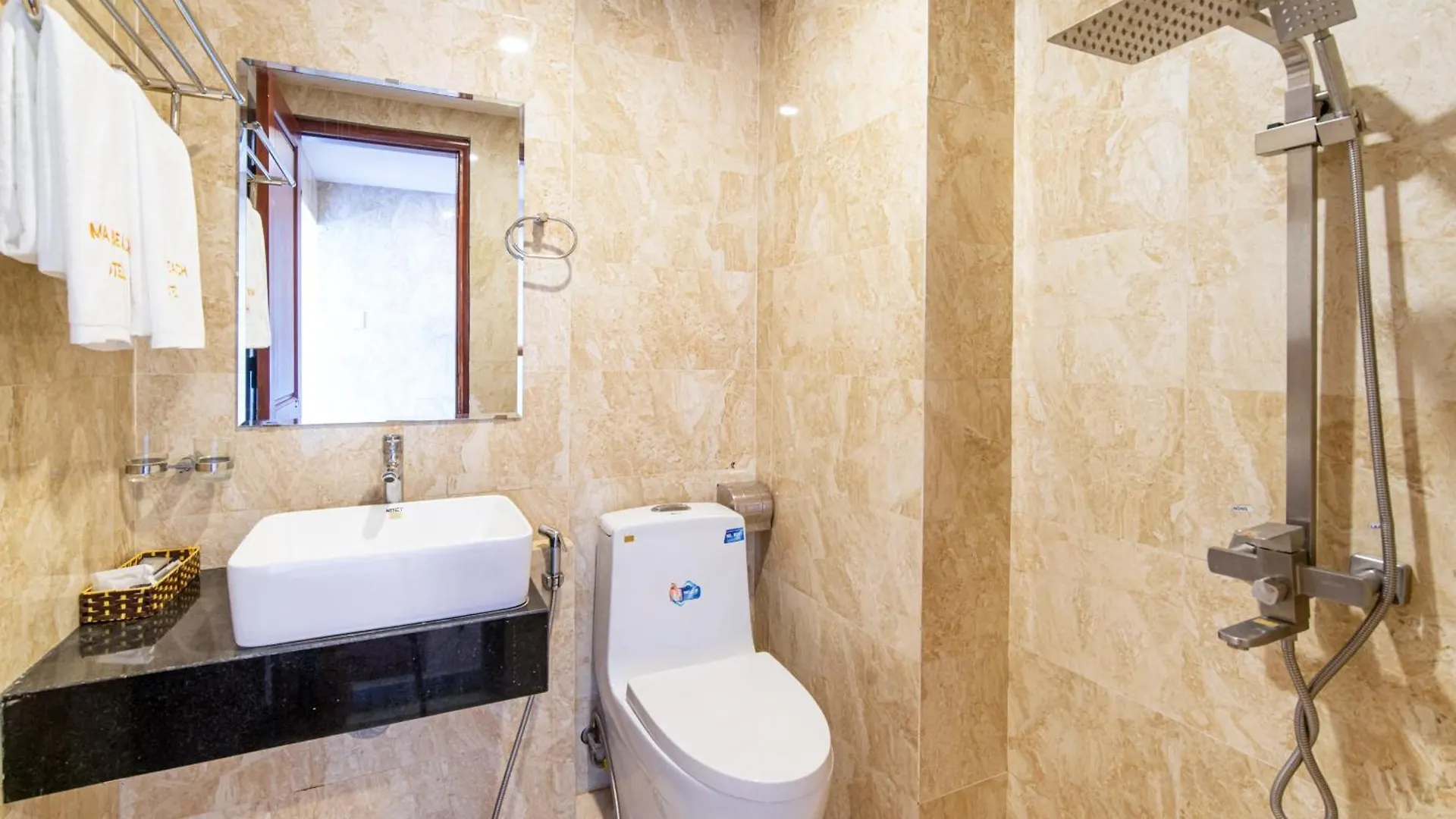 דה נאנג May Beach Hotel 4*, דה נאנג